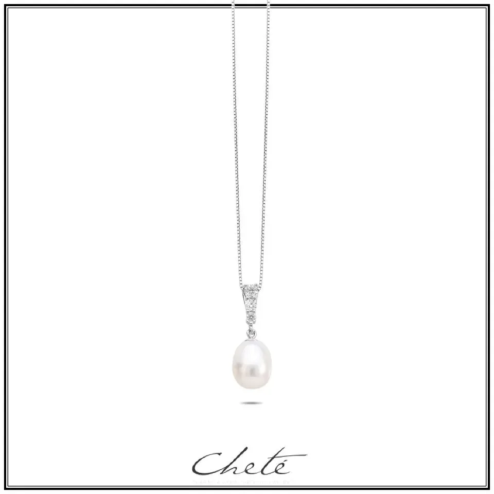 Juwelenset Cheté ketting en oorhanger met zoetwaterparels en zirconen CL6061-0558