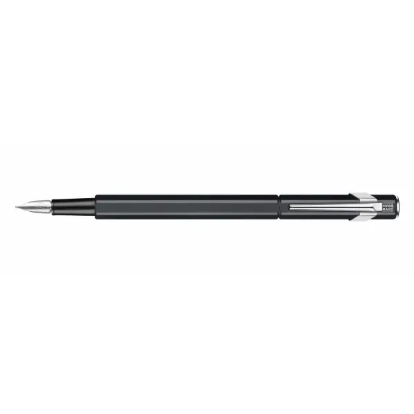 Caran d’Ache Vulpen 849 zwart Fijn