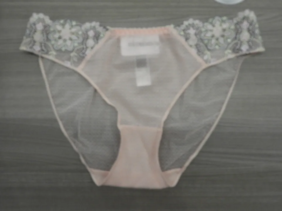 Louisa Bracq Matyo Peche: Lage slip (sec.184)