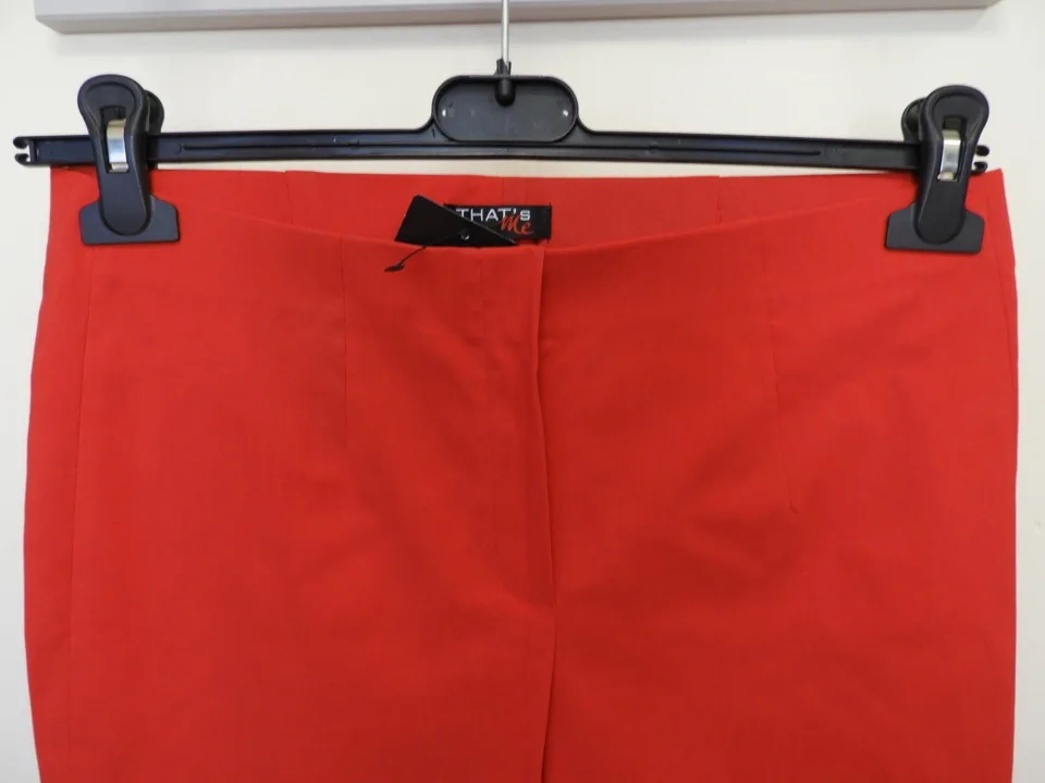 That's me Dames Drie kwart broek: Rood ( elastiek ) ( THAT.20)