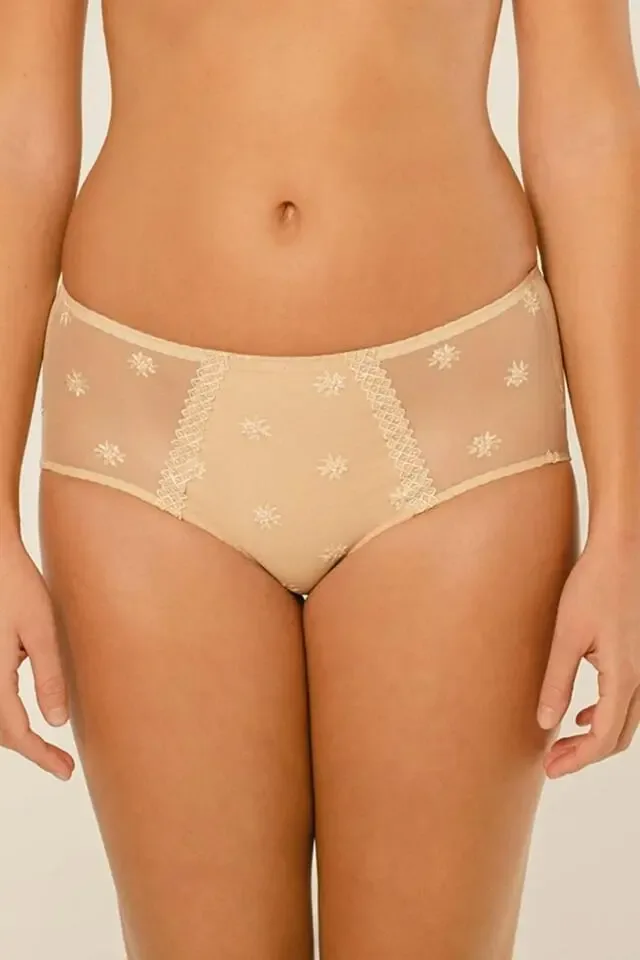 Louisa Bracq Culotte ( slip ): Chantilly ( kleur: Skin ) ( SEC.187)