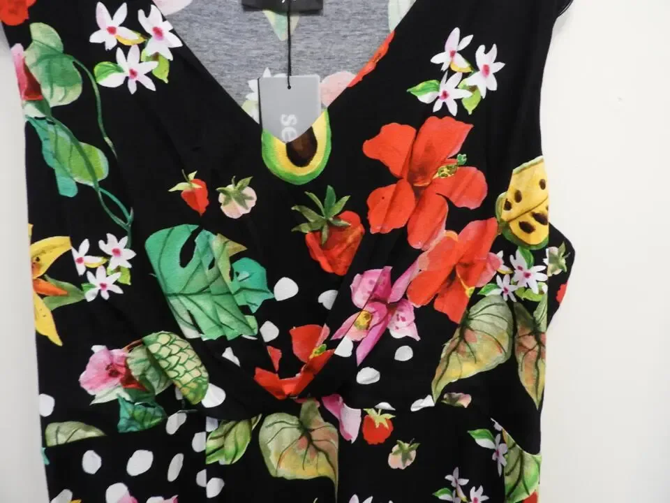 See You fris zomerkleed mouwloos: Zwart geprint tot maat 52 ( See.86 )