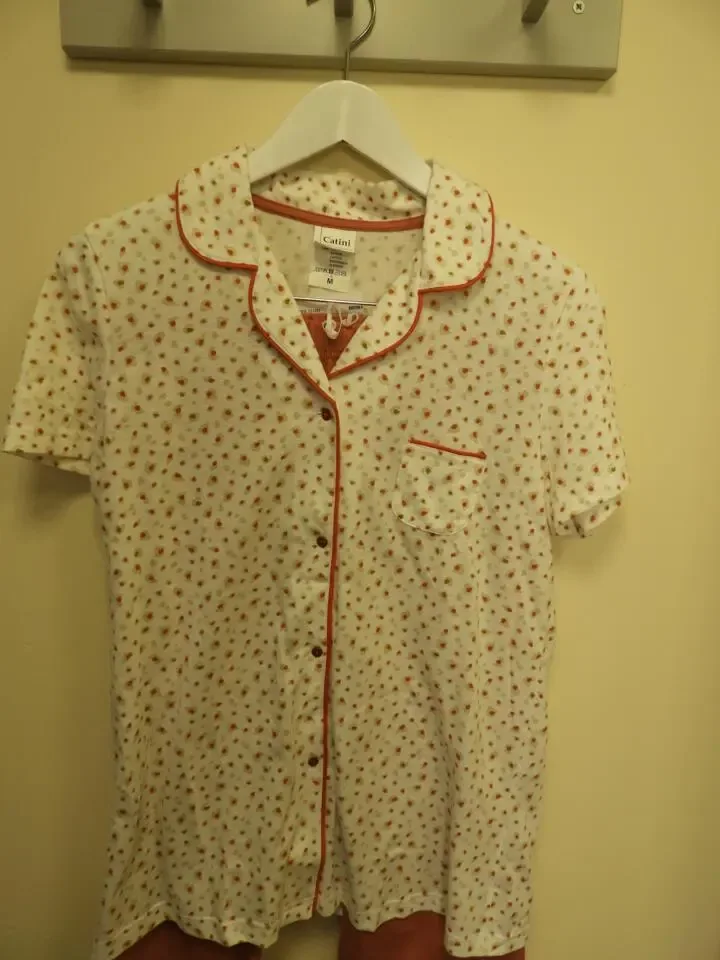 Catini Doorknoop pyjama: platte kraag ( Tex.731)