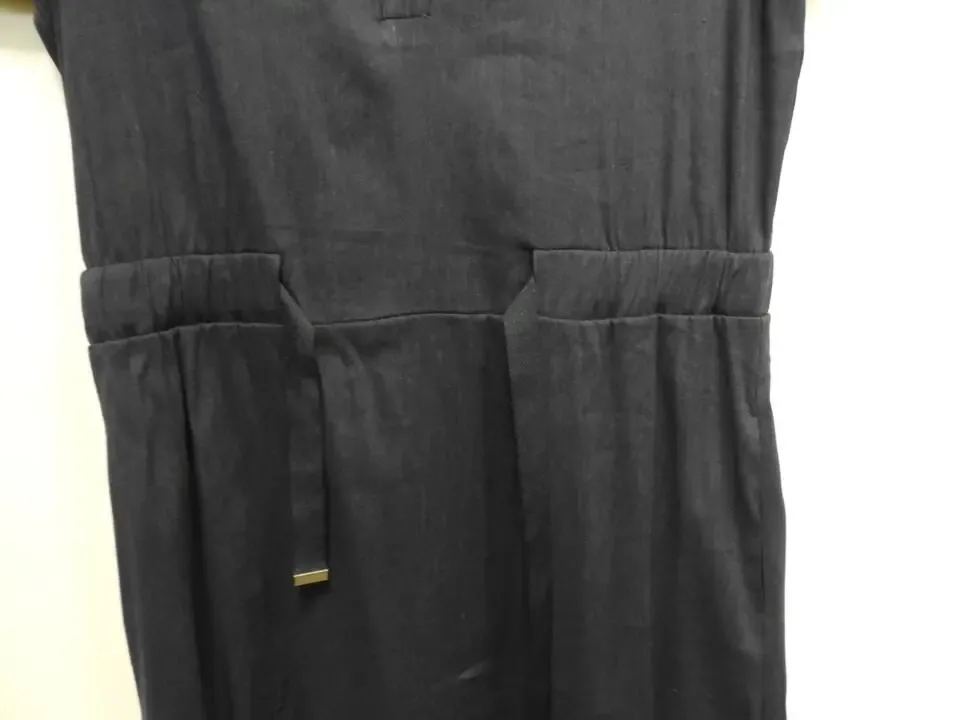 Bluebeery Linnen kleed: Donker blauw ( BLU.5 )