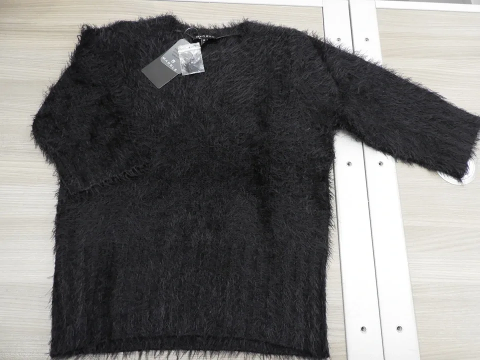 Marble Pull: Harige stof, Zwart, 3/4 mouw ( MAR.135 )