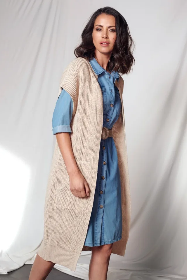 Signe Nature Cardigan: Beige, mouwloos ( Signe.1053 )