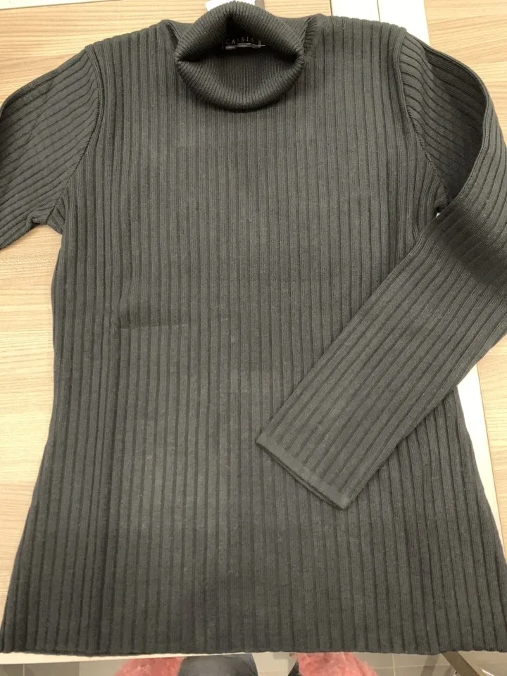 Kris Fashion Sous Pull: Zwart, rib brei ( foto model maar in het zwart ) ( KRI.39 )
