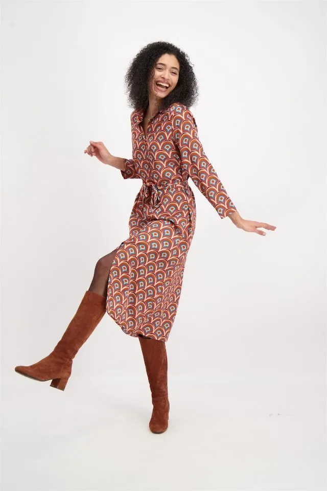 Signe Nature kleed: Brique kleur, lang model, doorknoop (( Singe.1172 )