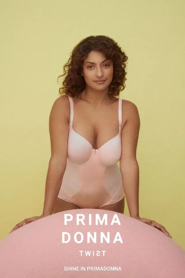 Prima Donna Twist Body: Voorgevormd: Knokke, Crystal Pink, Heartshape, europese maten ( PDO.161 )