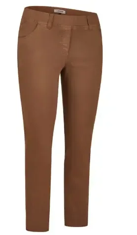 KJ Brand broek: Jenny, Elastiek in de lenden, cognac kleur (  BRA.320 )