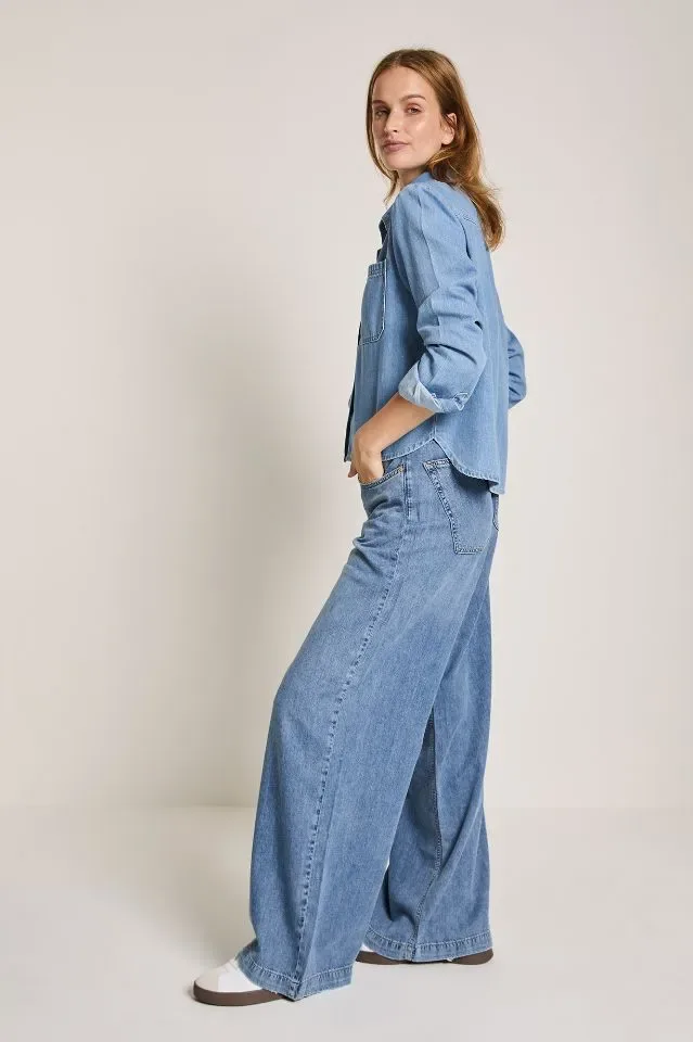 Para Mi Jeans bloes: Evi Blouse, daily denims, mid sky blue ( PARA.361 )