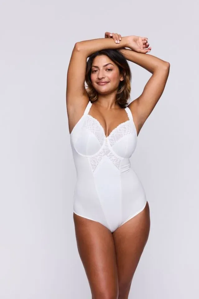 Prima Donna Body: Salerno, met beugel, Natuur, Europese Maten (PDO.371 )