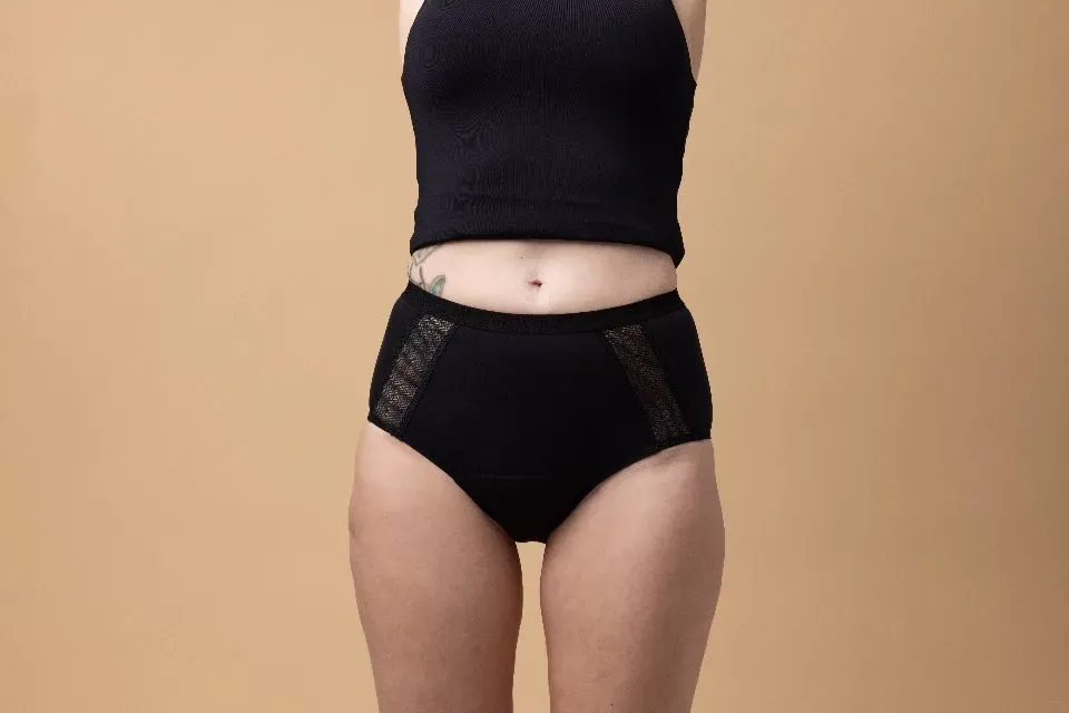 Moi & Marie Menstruatie slip: Romee, Zwart, met kant ( MOI.2 )