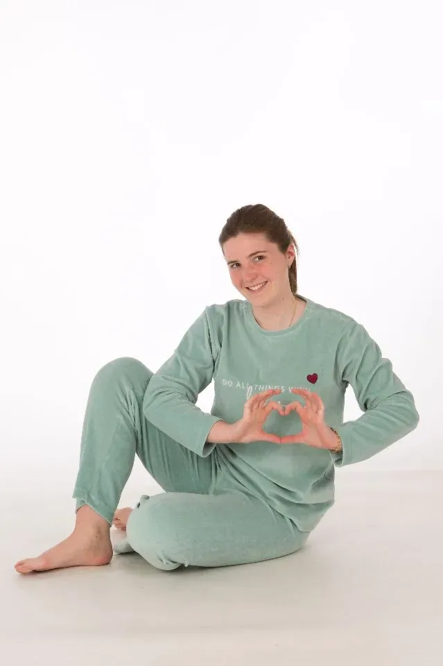 Perlina pyjama dames: Tonia, Velours, opal blauw ( LINA.670 )