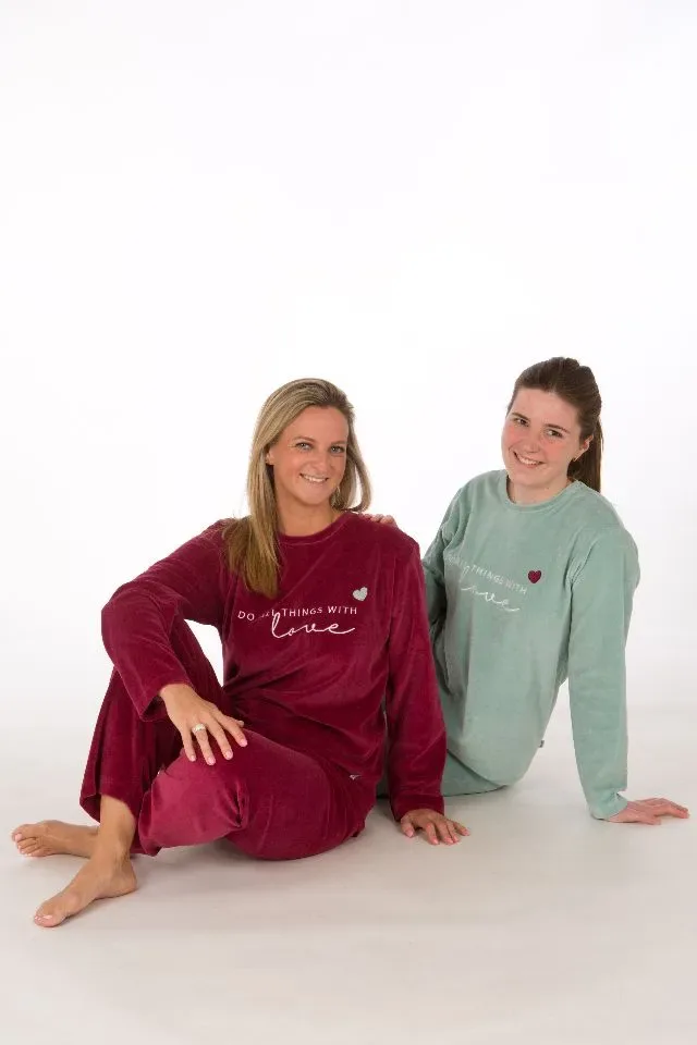 Perlina pyjama dames: Tonia, Velours, opal blauw ( LINA.670 )
