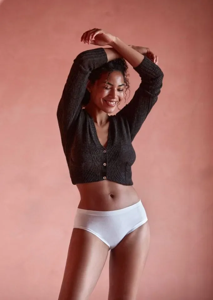 Janira Brislip Cotton Flexie: Midi slip, Zwart of Dune ( huidskleur ) One size ( JAN.292 / JAN.293 )