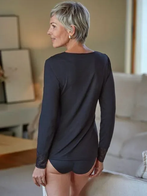 Janira Onderhemd dames: CTA ML CP Embrace, Zwart of wit ( JAN.324 / JAN.325 )