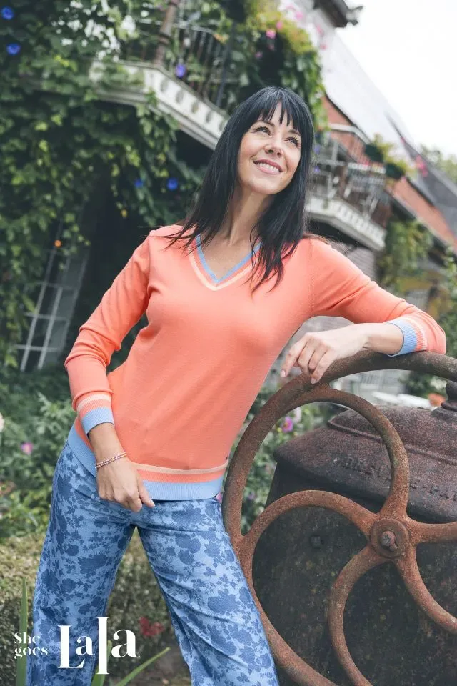 She Goes LaLa Pull: Koraal, licht gebreid ( SHE.10 )