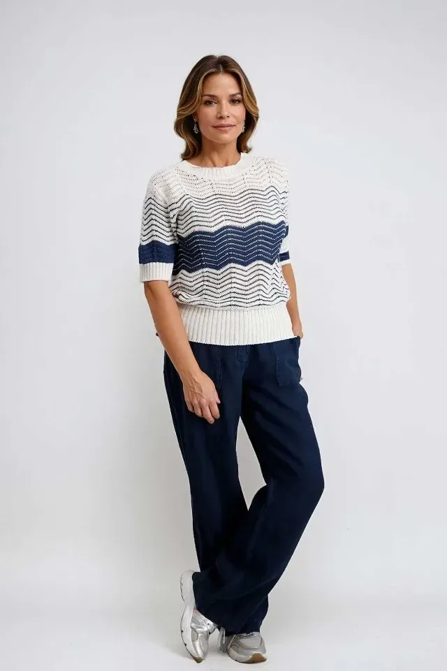 Signe Nature Pull: Ecru / Navy, korte mouw ( SIGNE.1351 )