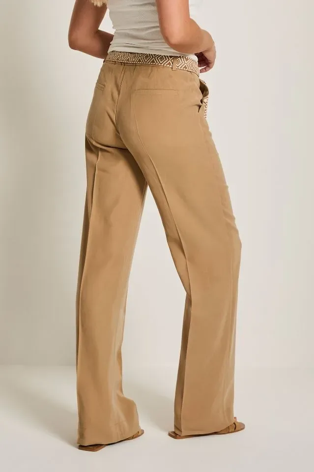 Para Mi Dames broek: Cloê Belt, Cotton Tencel, Camel, L32 ( PARA.418 )