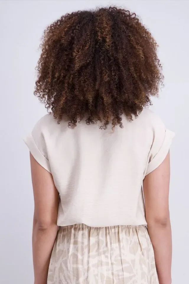 Signe Nature Zomer Bloes: Beige, doorknoop model, kapmouw ( Signe.1387 )