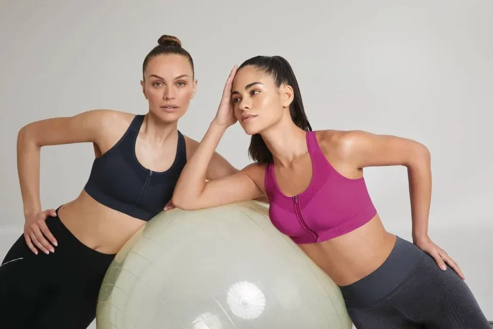 Anita Active Sportbh: EasyMove Zip, ideaal voor yoga ( ANI.563 / ANI.564 )