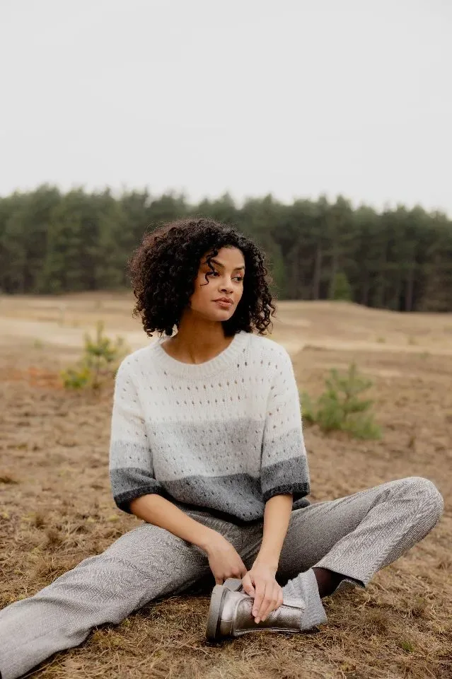 Signe Nature Dames trui: Grijs / ecru ( ajour ) Wol ( Signe.1389 )