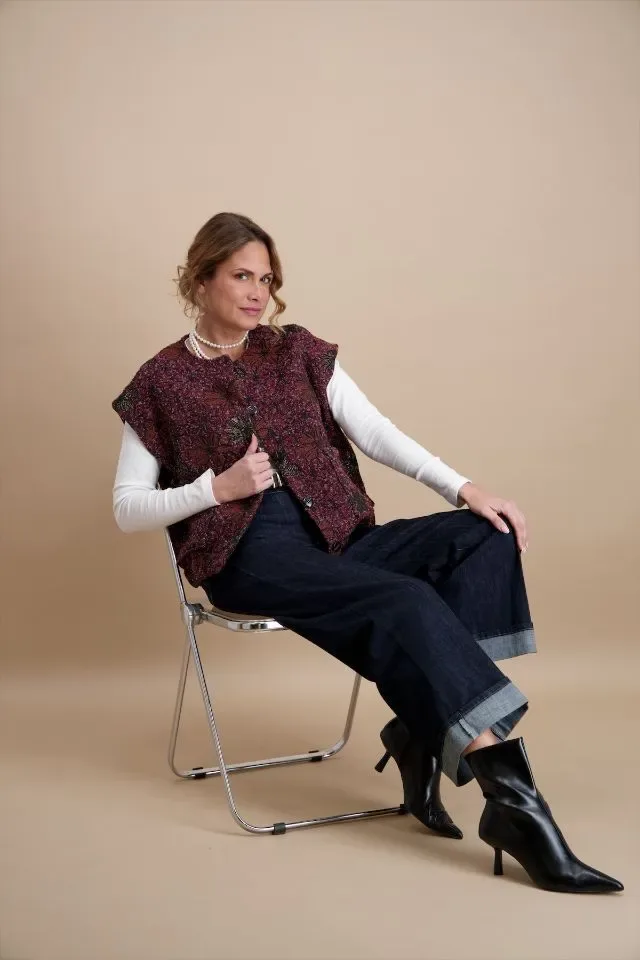 Signe Nature Gilet zonder mouwen: Bordeau, bouclé / Jacquard weving ( Signe.1420 )