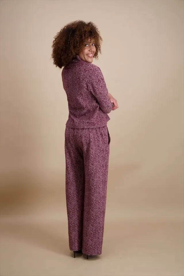 Signe Nature Sweater met rol kol: Bordeau, tweed motief ( Signe.1404 )