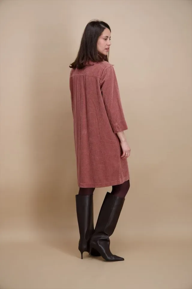 Signe Nature Kleed: Ribfluweel, oud roze ( Signe.1409 )