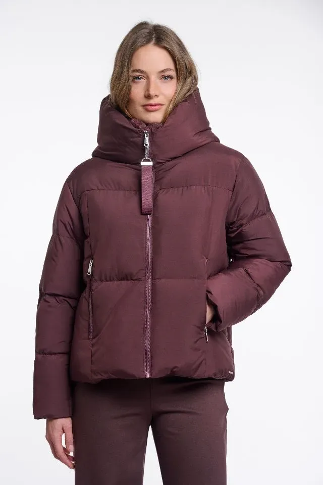 Rino & Pelle Vest: Joni, Fudge Cloak ( Bordeau kleur ) ( RINO.108 )