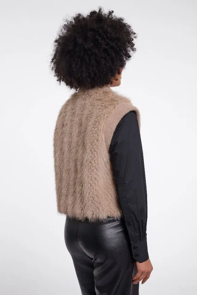 Rino & Pelle bodywarmer: Alvita, Oat ( beige ) kleur, bont ( RINO.113 )