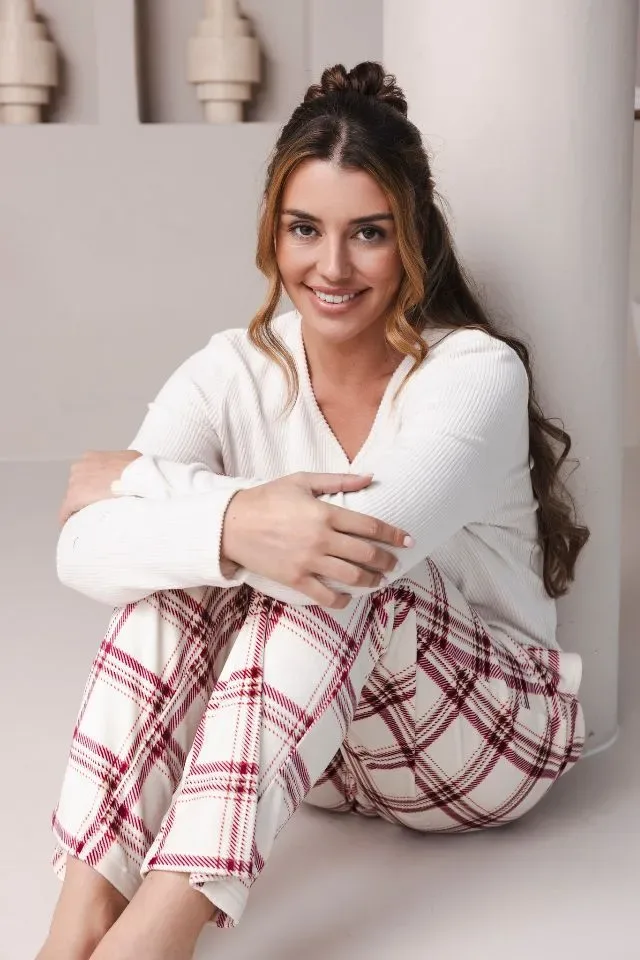 Pastunette Dames Pyjama: Ecru / carree broek ( PAS.181 )