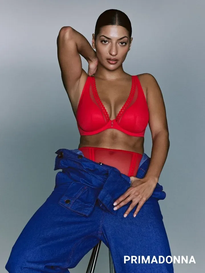 Prima Donna Twist BH Plunch: Wowgirl, True Red, Europese Maten ( PDO.627 )
