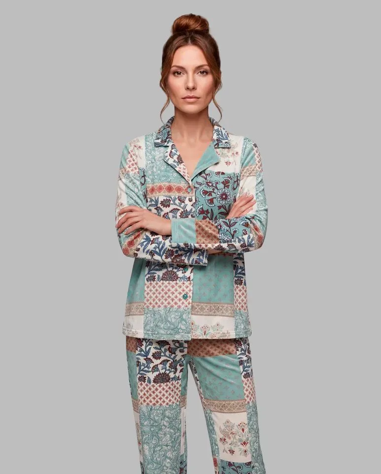 Egatex Pyjama Doorknoop model: Velours stof, multicolor ( EGA.554 )