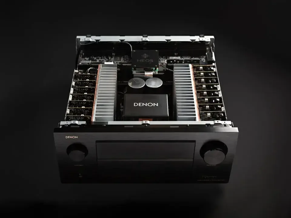 Denon AVC-A1H Zwart