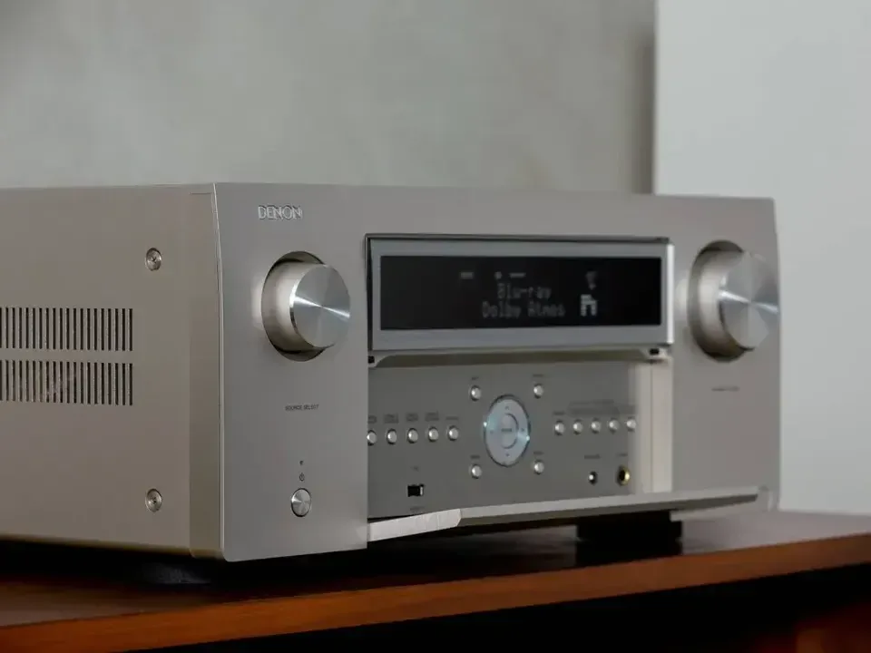 Denon AVC-A1H Zilver