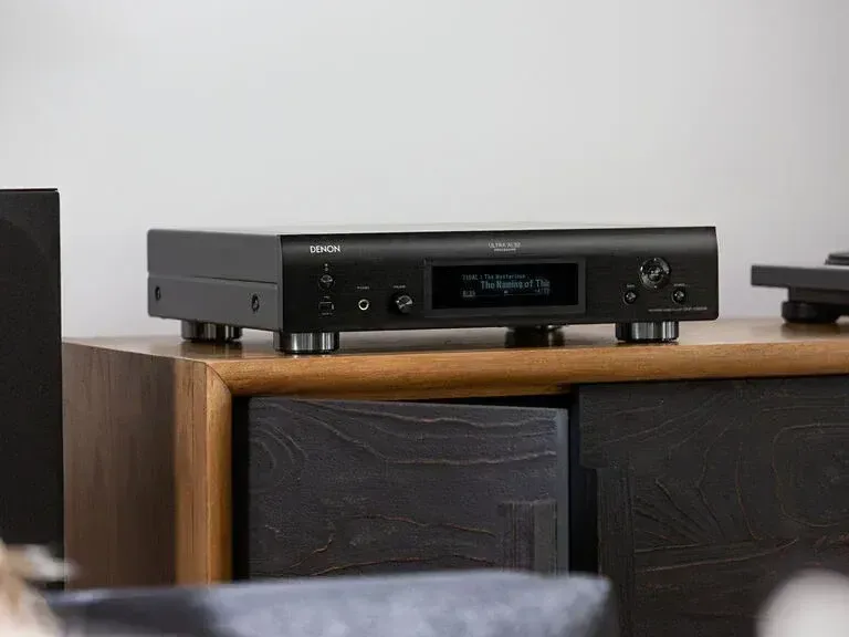 Denon DNP-2000NE Zwart