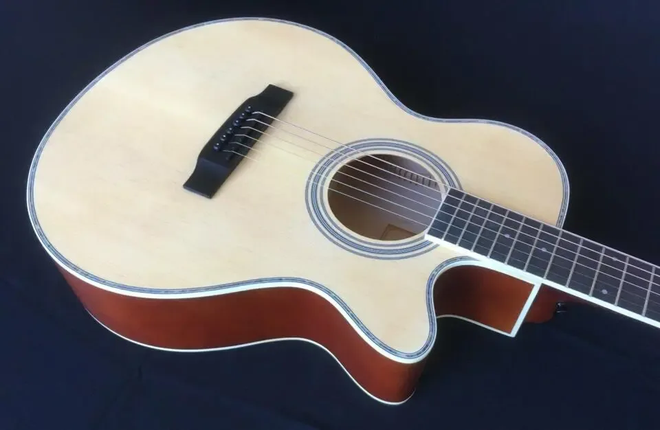 Bullfighter D4012NM folkgitaar, mat naturel, met cutaway