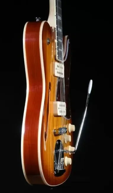 BODY SIDE