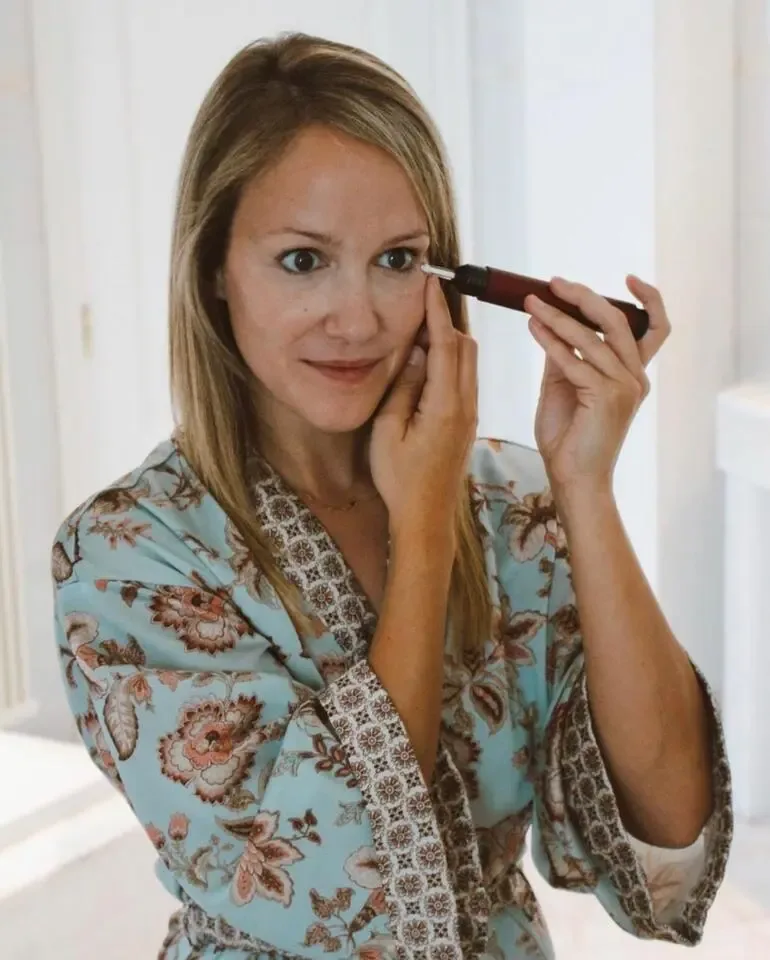DEEP WRINKLE FILLER