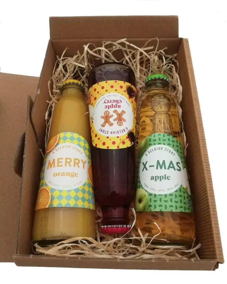 Kerstpakket LOOZA: 'Merry X-mas + Peperkoekmannetjes' in Doosje met Kerstboom Venster
